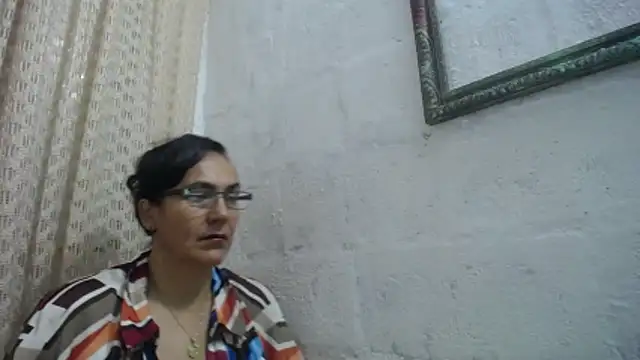 gabbyparker  online show from May 26, 10:13 am
