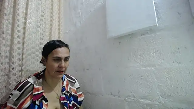 Snapshot of gabbyparker_ chatting on December 3, 10:09 pm gabbyparker online show from December 3, 10:09 pm