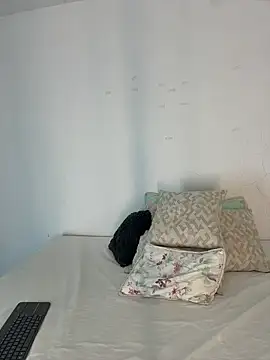 monnay520 online show from April 2, 2:30 am