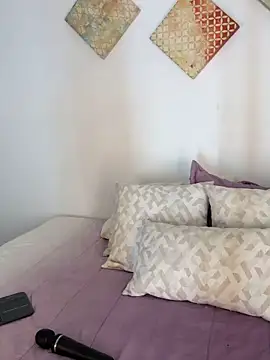 Snapshot of monnay520 chatting on October 2, 2:59 am monnay520 online show from October 2, 2:59 am