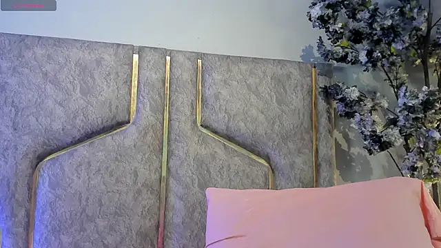 Cloedurant online show from March 19, 12:38 pm