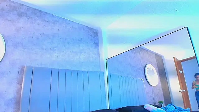 Snapshot of karla-ruiz chatting on November 10, 7:08 pm karla-ruiz online show from November 10, 7:08 pm