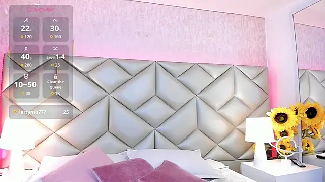 dafnne hall online show from December 3, 4:35 am