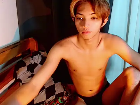 addicted to alex online show from October 19, 5:26 pm