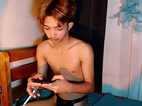 addicted to alex online show from November 17, 6:28 am