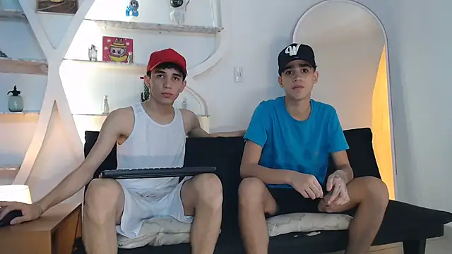 THREE GUYS HOT online show from October 12, 7:48 pm