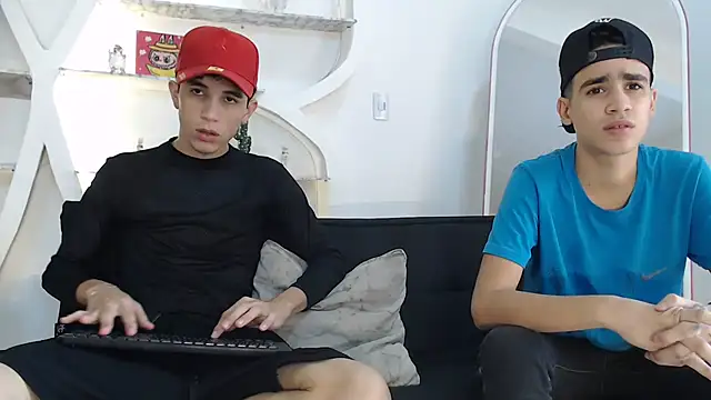 THREE GUYS HOT online show from October 13, 7:26 pm