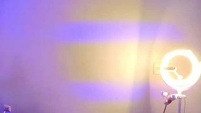 LilyRousee online show from May 24, 2:44 am