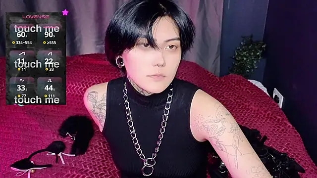 GothXRaven online show from September 30, 3:51 pm