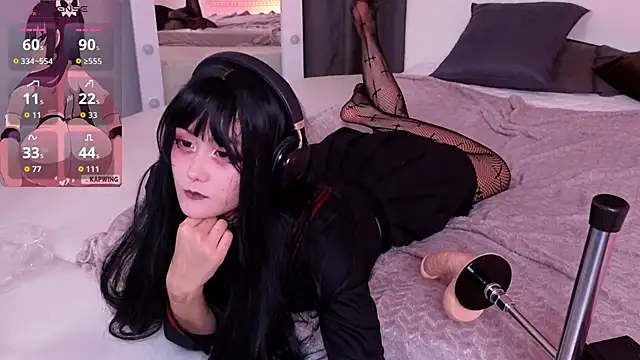 GothXRaven online show from September 14, 9:15 pm