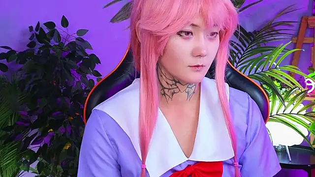 GothXRaven online show from November 28, 4:18 pm