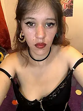 Snapshot of femdomroom chatting on January 16, 7:23 am femdomroom online show from January 16, 7:23 am