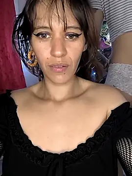 Snapshot of femdomroom chatting on February 15, 6:47 am femdomroom online show from February 15, 6:47 am