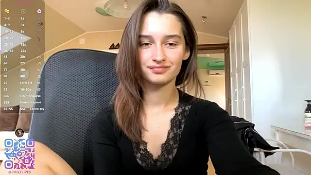 Snapshot of DarlineBrustera chatting on July 9, 2:16 pm DarlineBrustera online show from July 9, 2:16 pm