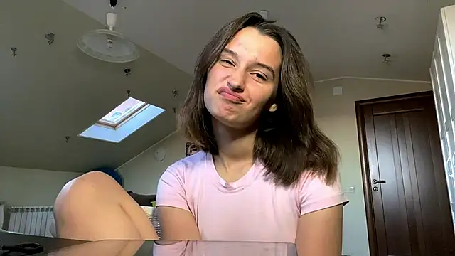 DarlineBrustera online show from September 24, 2:23 pm