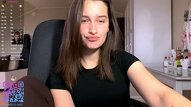 DarlineBrustera online show from April 21, 2:23 pm
