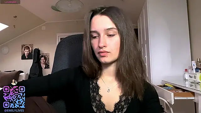 DarlineBrustera online show from April 19, 2:29 pm