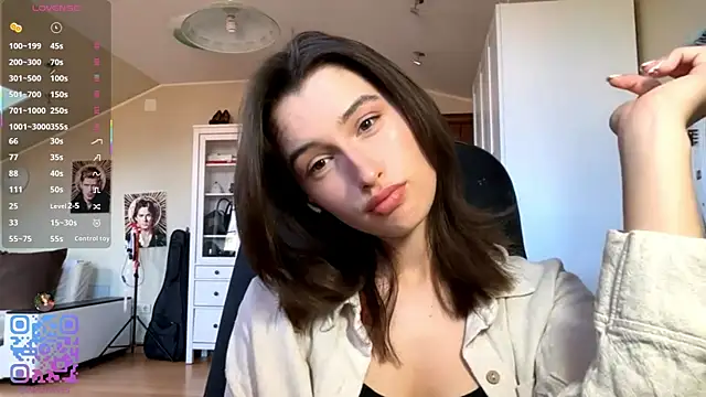 DarlineBrustera online show from May 23, 2:16 pm