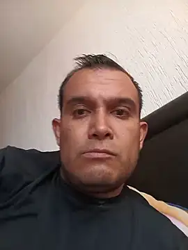 ALEJANDRO1991L online show from May 28, 6:03 pm