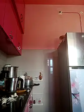 hotshreya69 online show from October 26, 4:35 am