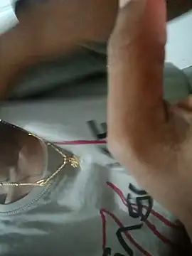 hotshreya69 online show from November 8, 6:06 am