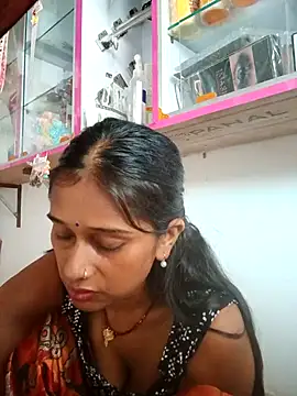 Snapshot of hotshreya69 chatting on September 20, 6:29 am hotshreya69 online show from September 20, 6:29 am