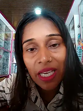 Snapshot of hotshreya69 chatting on September 18, 8:28 am hotshreya69 online show from September 18, 8:28 am