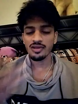 soft hearted online show from April 8, 8:32 pm