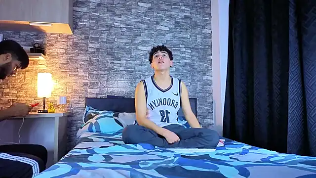 Theimperialboys  online show from February 8, 4:54 am