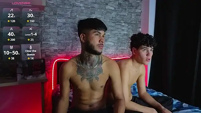 Theimperialboys  online show from February 13, 1:38 am