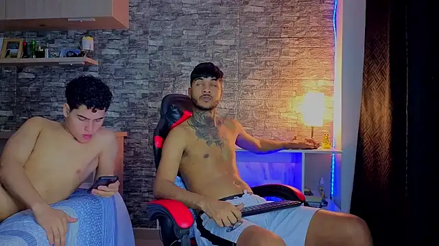 Theimperialboys  online show from May 17, 8:36 am