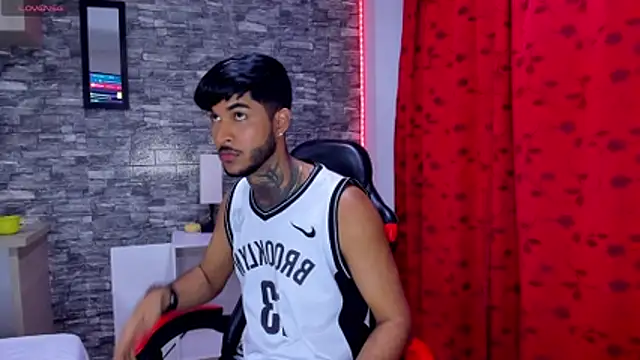 Snapshot of Theimperialboys_ chatting on July 14, 12:32 am Theimperialboys online show from July 14, 12:32 am