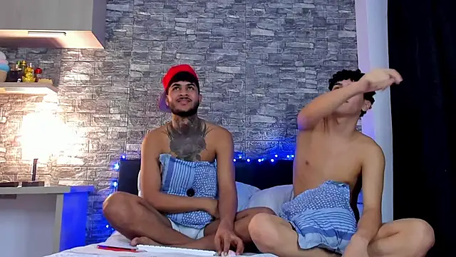 Theimperialboys  online show from February 28, 12:43 am