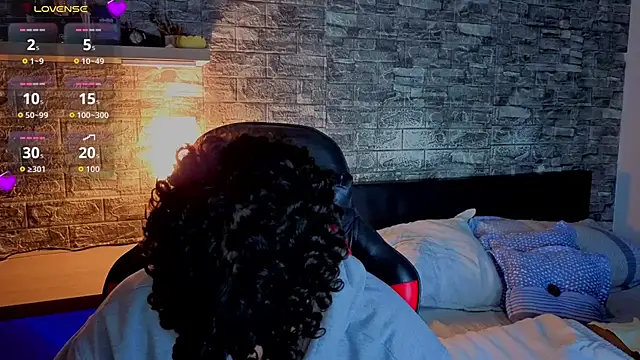 Theimperialboys  online show from April 1, 2:46 am