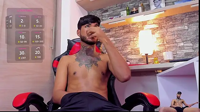 Snapshot of Theimperialboys_ chatting on October 21, 8:19 pm Theimperialboys online show from October 21, 8:19 pm