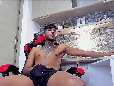 Snapshot of Theimperialboys_ chatting on September 20, 10:15 pm Theimperialboys online show from September 20, 10:15 pm