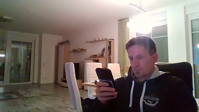 Snapshot of Trockenbau chatting on September 27, 2:56 pm Trockenbau online show from September 27, 2:56 pm