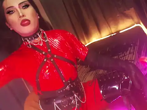 Snapshot of Hail_ur_Dominant chatting on December 2, 6:20 pm Hail ur Dominant online show from December 2, 6:20 pm