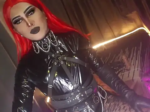 Snapshot of Hail_ur_Dominant chatting on November 24, 6:08 pm Hail ur Dominant online show from November 24, 6:08 pm