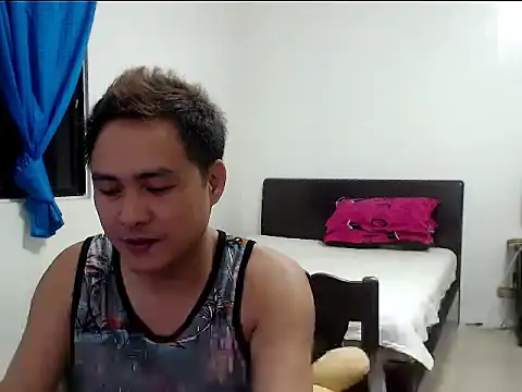 Snapshot of asianhottyboy chatting on June 20, 5:18 pm asianhottyboy online show from June 20, 5:18 pm