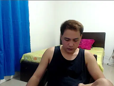 Snapshot of asianhottyboy chatting on June 4, 6:01 pm asianhottyboy online show from June 4, 6:01 pm