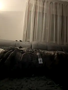 Snapshot of maxmaxmad8502 chatting on October 27, 6:14 am maxmaxmad8502 online show from October 27, 6:14 am