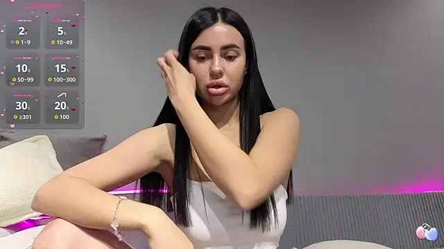 Mary  foxy online show from May 18, 10:03 pm