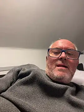 naughtygrandad1 online show from December 1, 4:41 pm