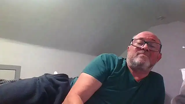 naughtygrandad1 online show from January 6, 8:46 pm