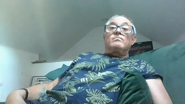 naughtygrandad1 online show from May 13, 7:59 am