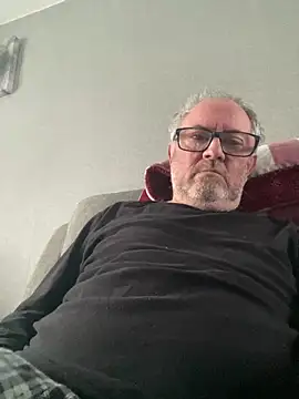 naughtygrandad1 online show from March 5, 7:49 am