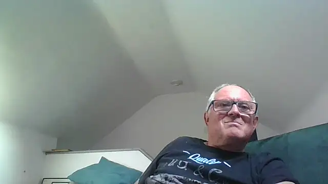 naughtygrandad1 online show from May 11, 6:27 pm