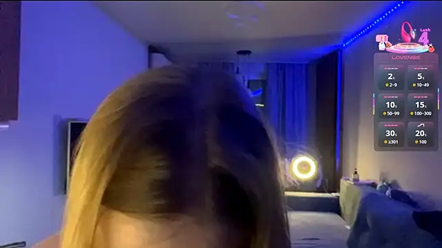 PandaFluff online show from January 5, 5:27 pm