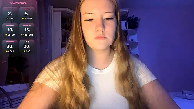 PandaFluff online show from October 7, 3:13 pm